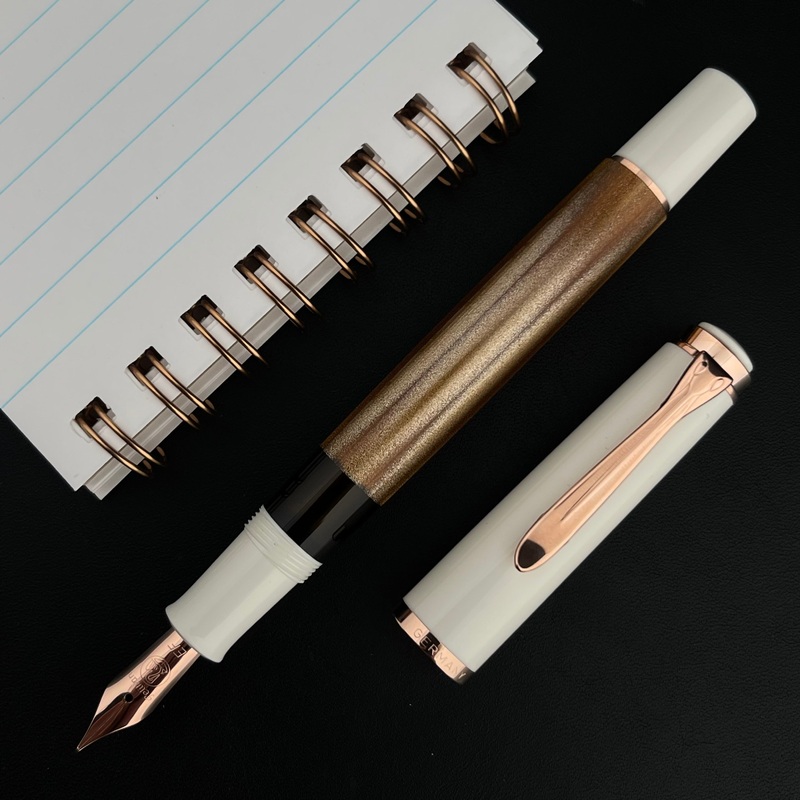 Pelikan Classic M200 Fountain Pen – Copper Rose Gold (Special Edition) Extra Fine