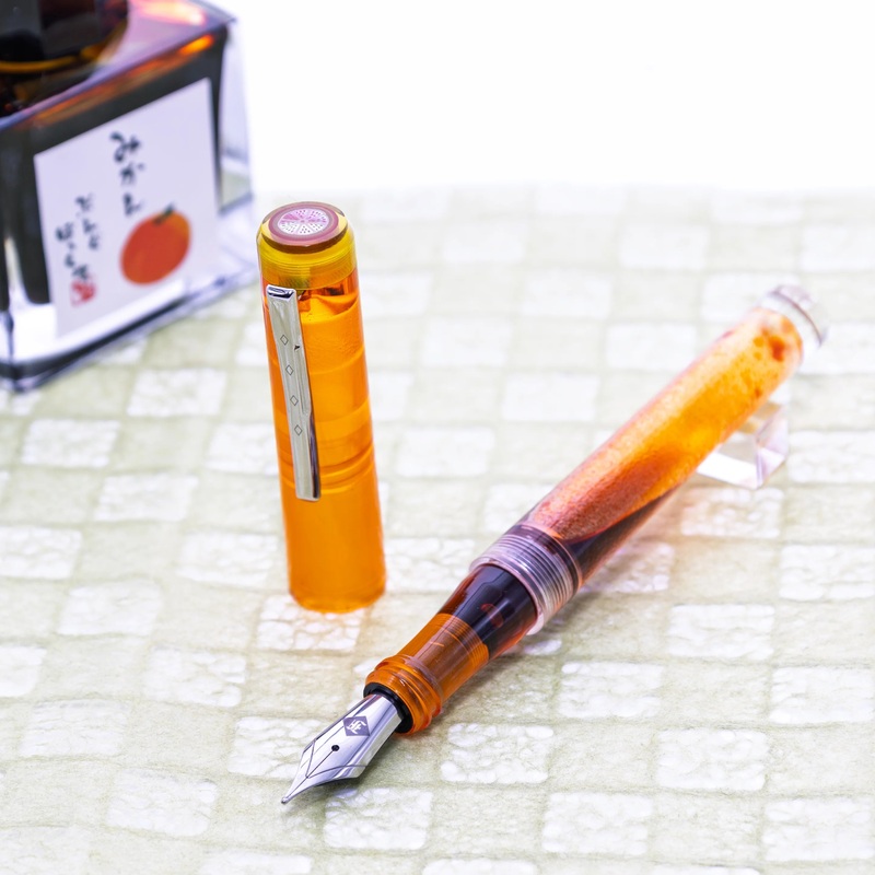 BUNGUBOX x Franklin-Christoph Frozen Orange Stainless Steel Nib Extra Fine