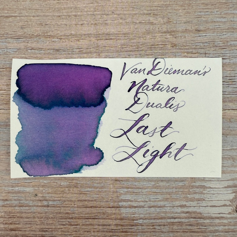 Van Dieman’s Professional – Natura Dualis – Last Light – 40ml Bottled Ink 40ml