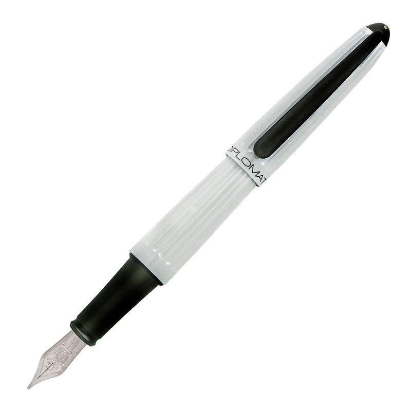 Diplomat Aero Fountain Pen – White Lacquer Fine