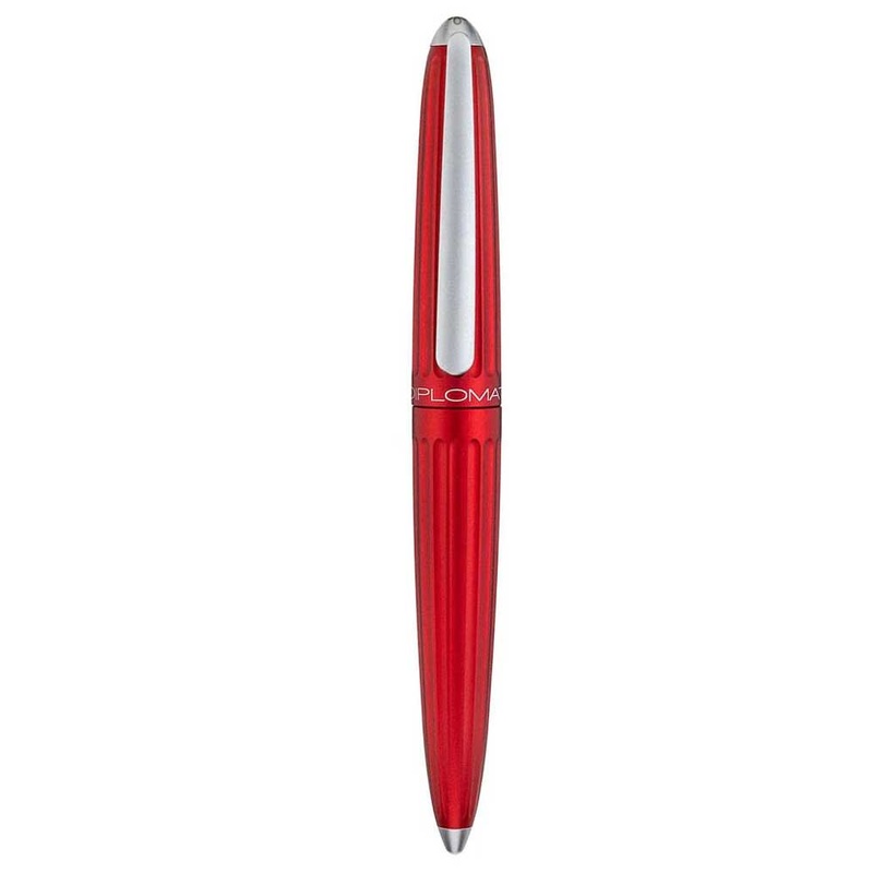 DIPLOMAT, Fountain Pen – AERO RED. Medium