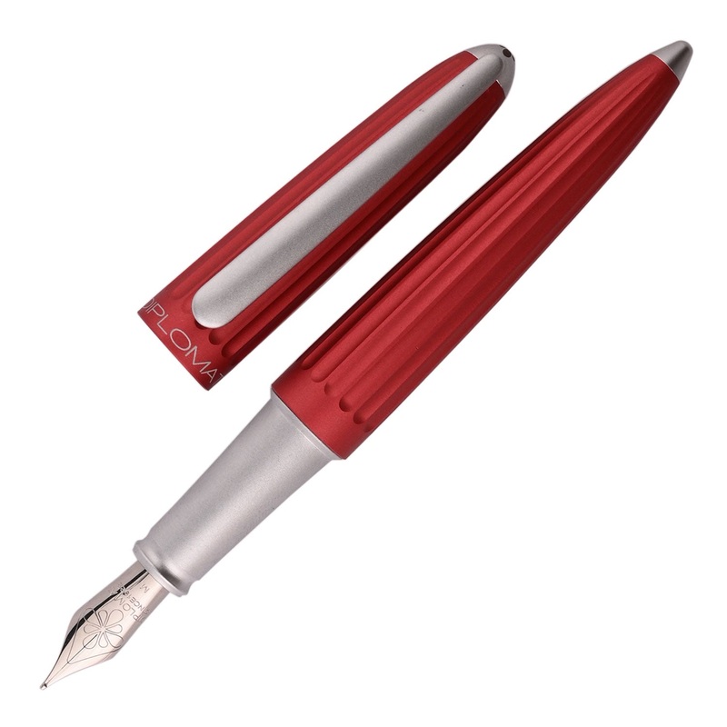 Diplomat Aero 14K Gold Fountain Pen – Red Extra Fine