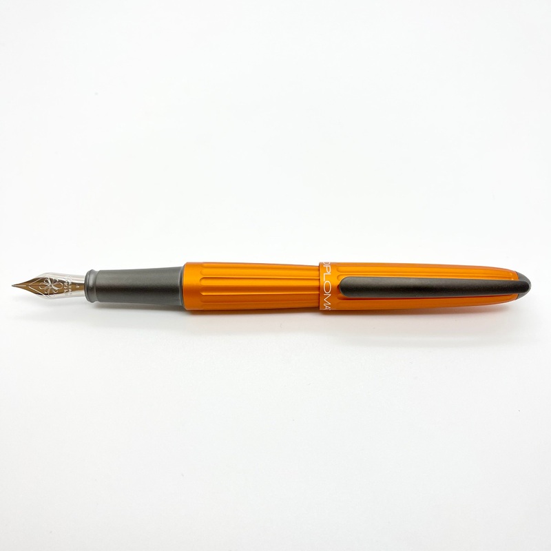 Diplomat Aero Fountain Pen Orange Medium