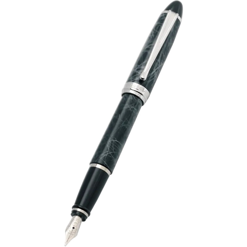Aurora Ipsilon Fountain Pen – Grey Fine