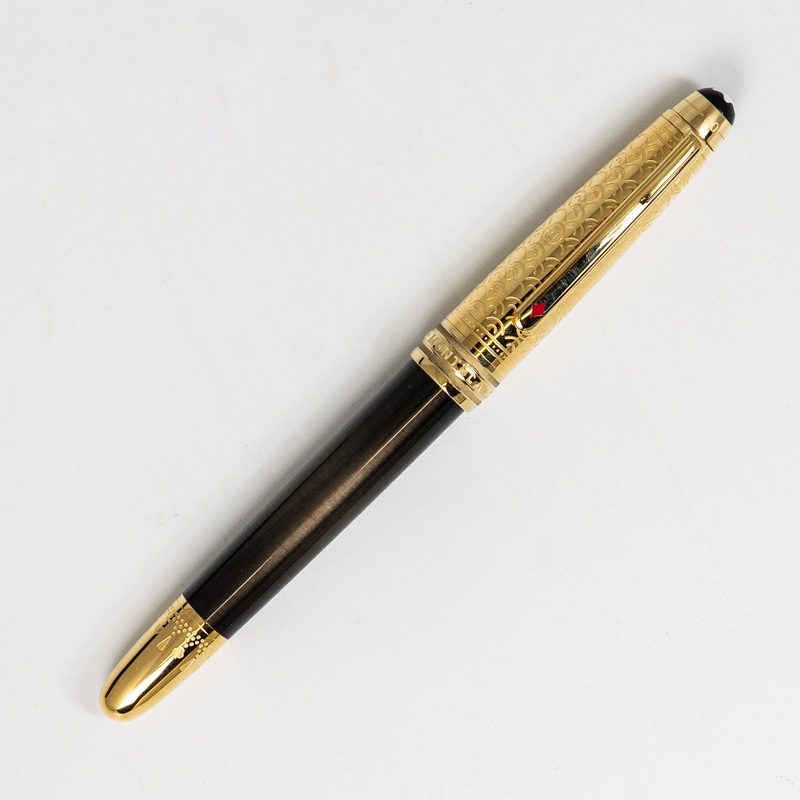 Pre-Owned Montblanc Meisterstck Dou Around the World in 80 Days Fountain Pen M