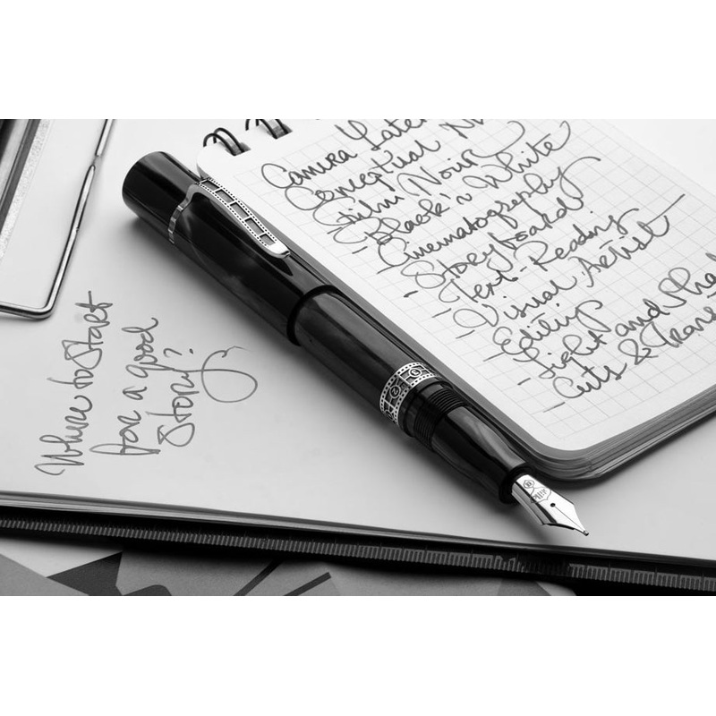 Kilk Camera Laterna Fountain Pen