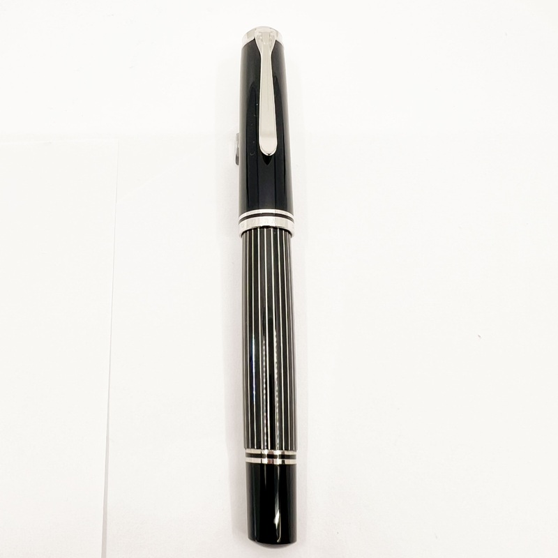Pelikan M815 Black Metal Striped Fountain Pen