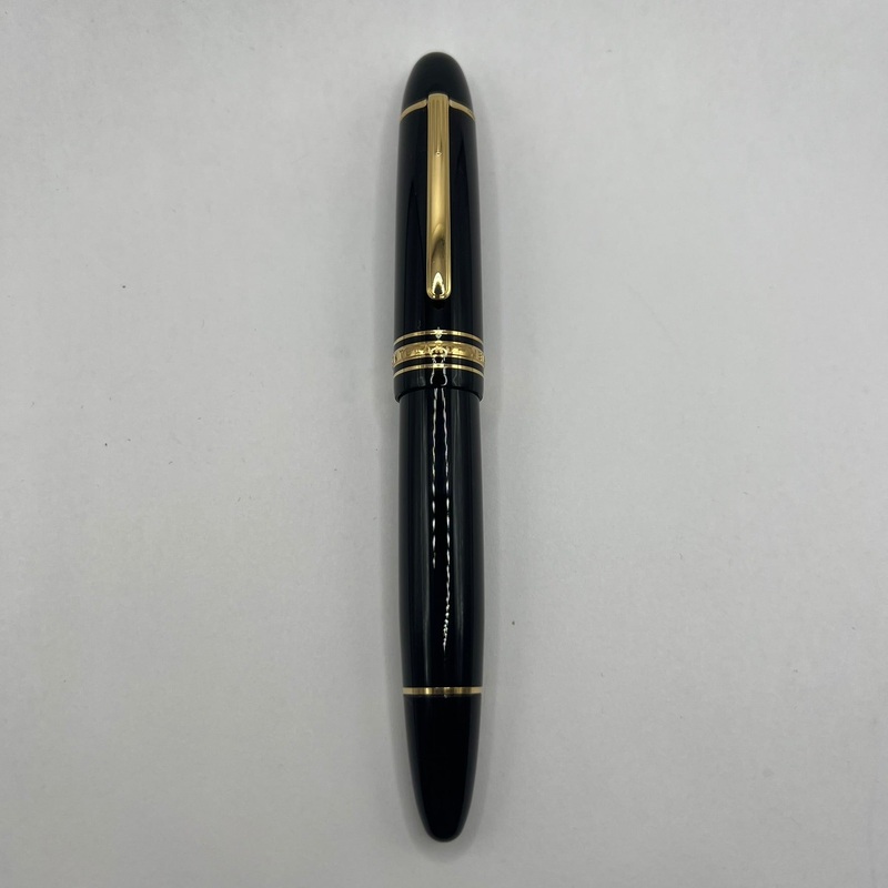Montblanc Meisterstuck #149 Fountain Pen –  Medium 18kt Gold Nib