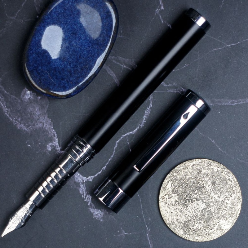 Diplomat Nexus Fountain Pen, Black & Chrome Extra Fine