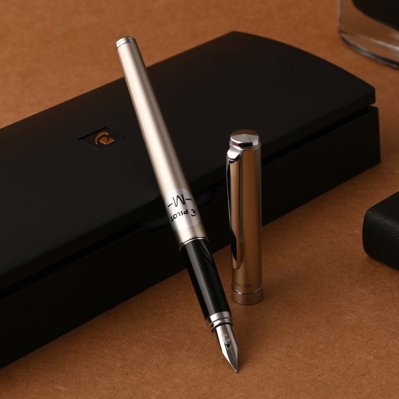 Pilot Cavalier Fountain Pen – Champagne CT Fine