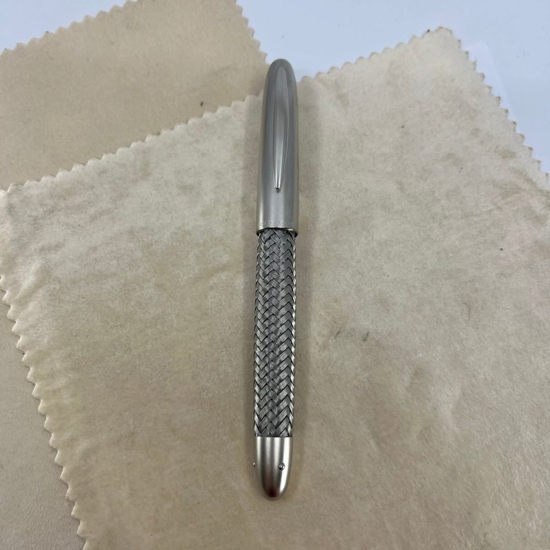 Porsche Design Tec Flex Woven Stainless Steel Barrel Fountain Pen  – Fine 18 Kt Gold Nib