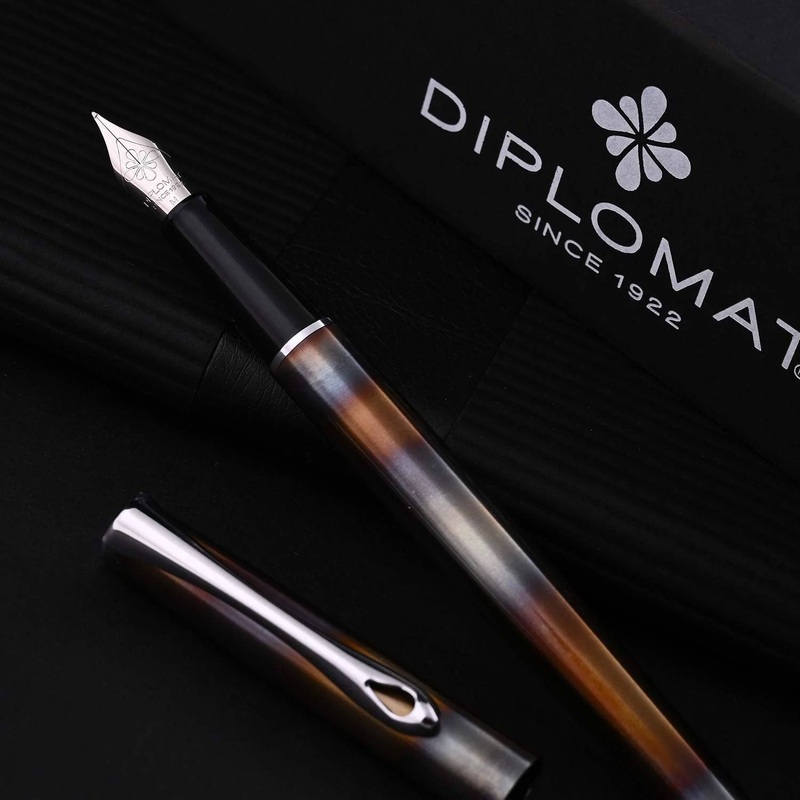 Diplomat Traveller Fountain Pen – Flame