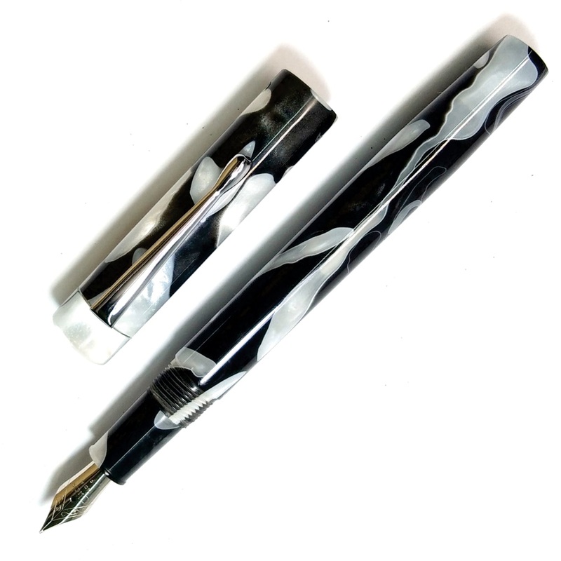 Click Century Acrylic Fountain Pen – White Black CT